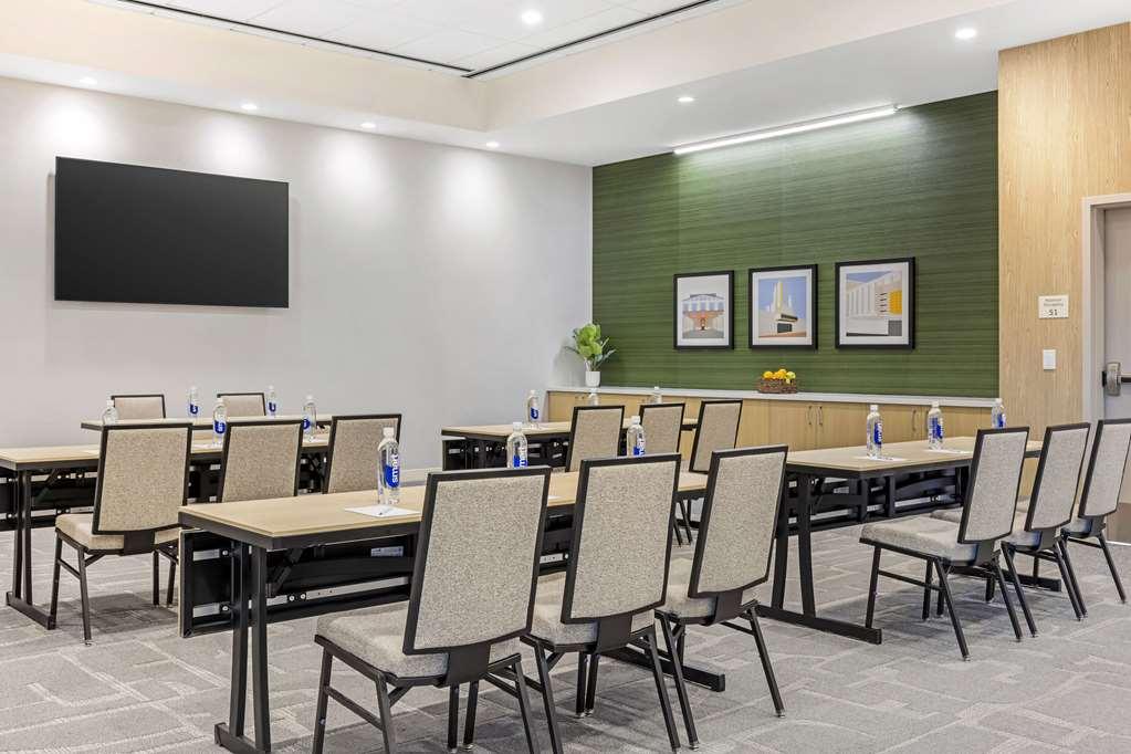 Cambria Hotel Burbank Airport Facilidades foto